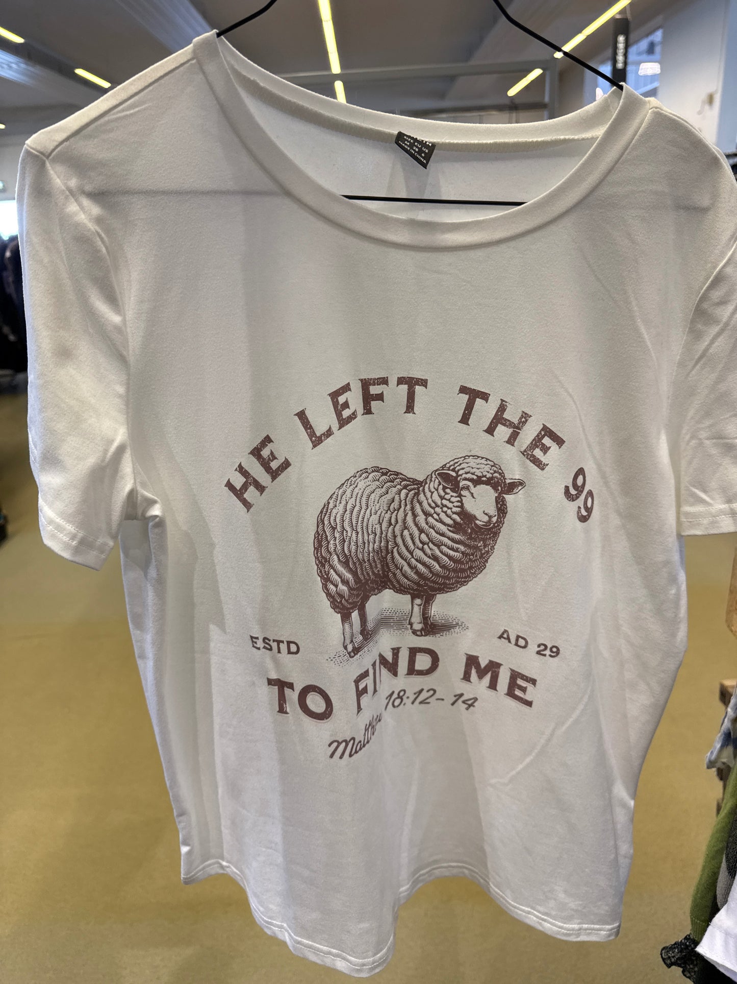 T-shirt – Hvid med tryk